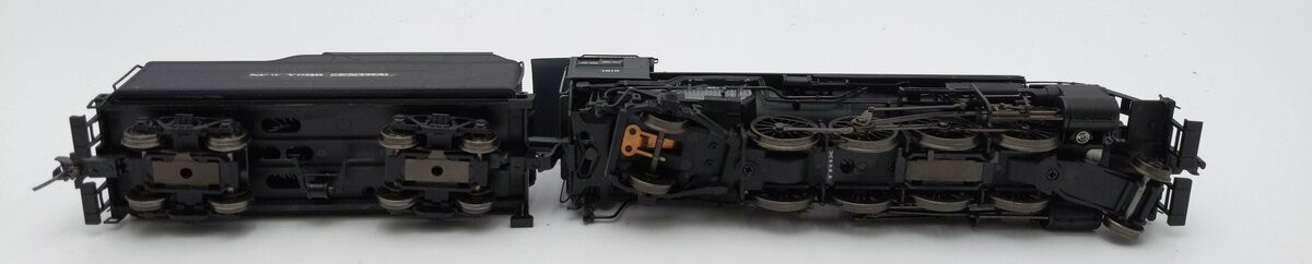 Trix 22802 HO Scale New York Central 2-8-2 Mikado #1883 w/DCC, Sound LN/Box