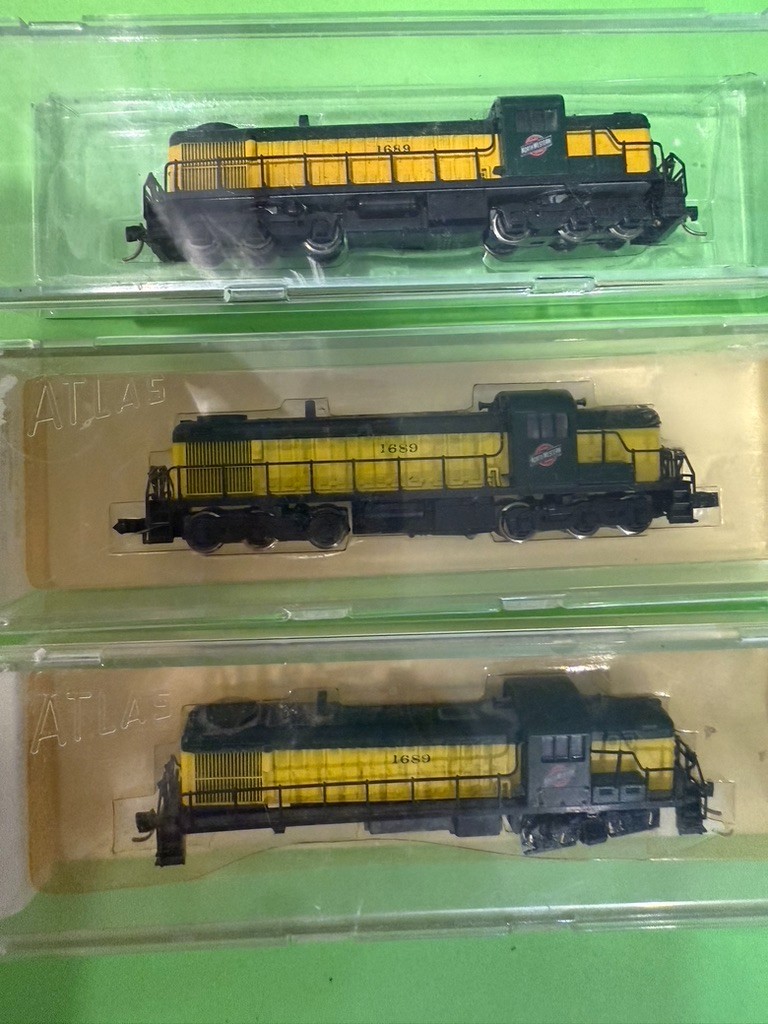 Atlas 4233 RSD 4/5 C&NW special limited edition 6 axle locomot N scale lot of 3