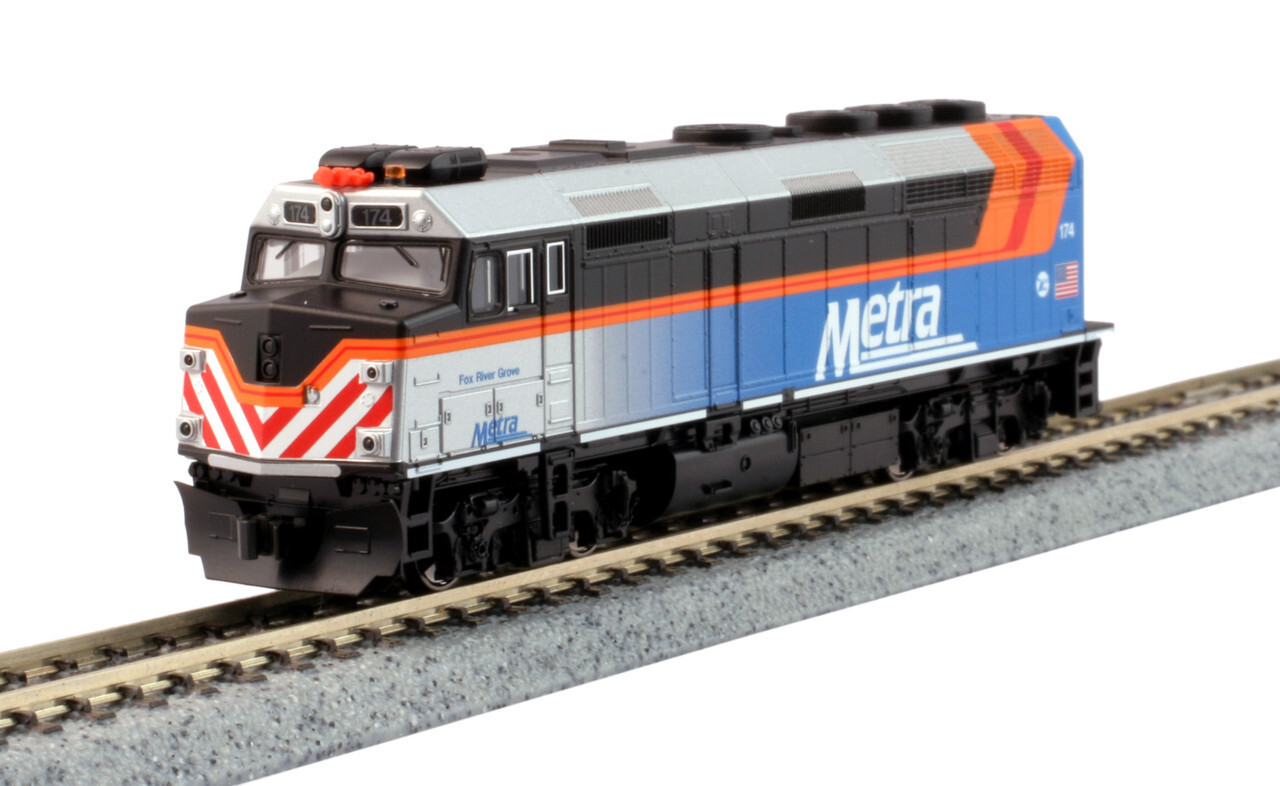 Kato 106-CHICAGO N Scale Chicago Metra EMD F40PH & Gallery Bi-Level Starter Set