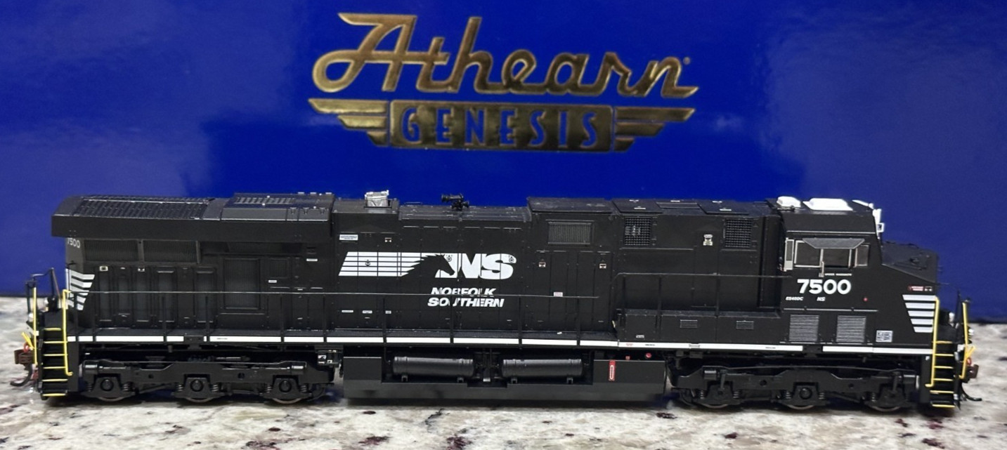 Athearn Genesis HO GE ES44DC Norfolk Southern NS #7500 Tsunami2 DCC & Sound