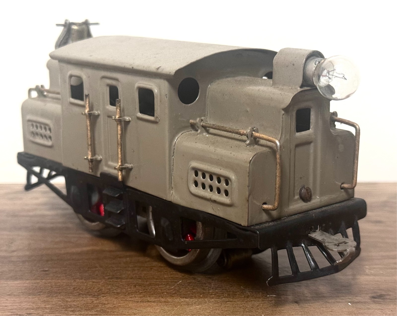 Prewar Lionel New York Central Lines 0-4-0 Electric Engine 152 O Gauge 1:48 30s