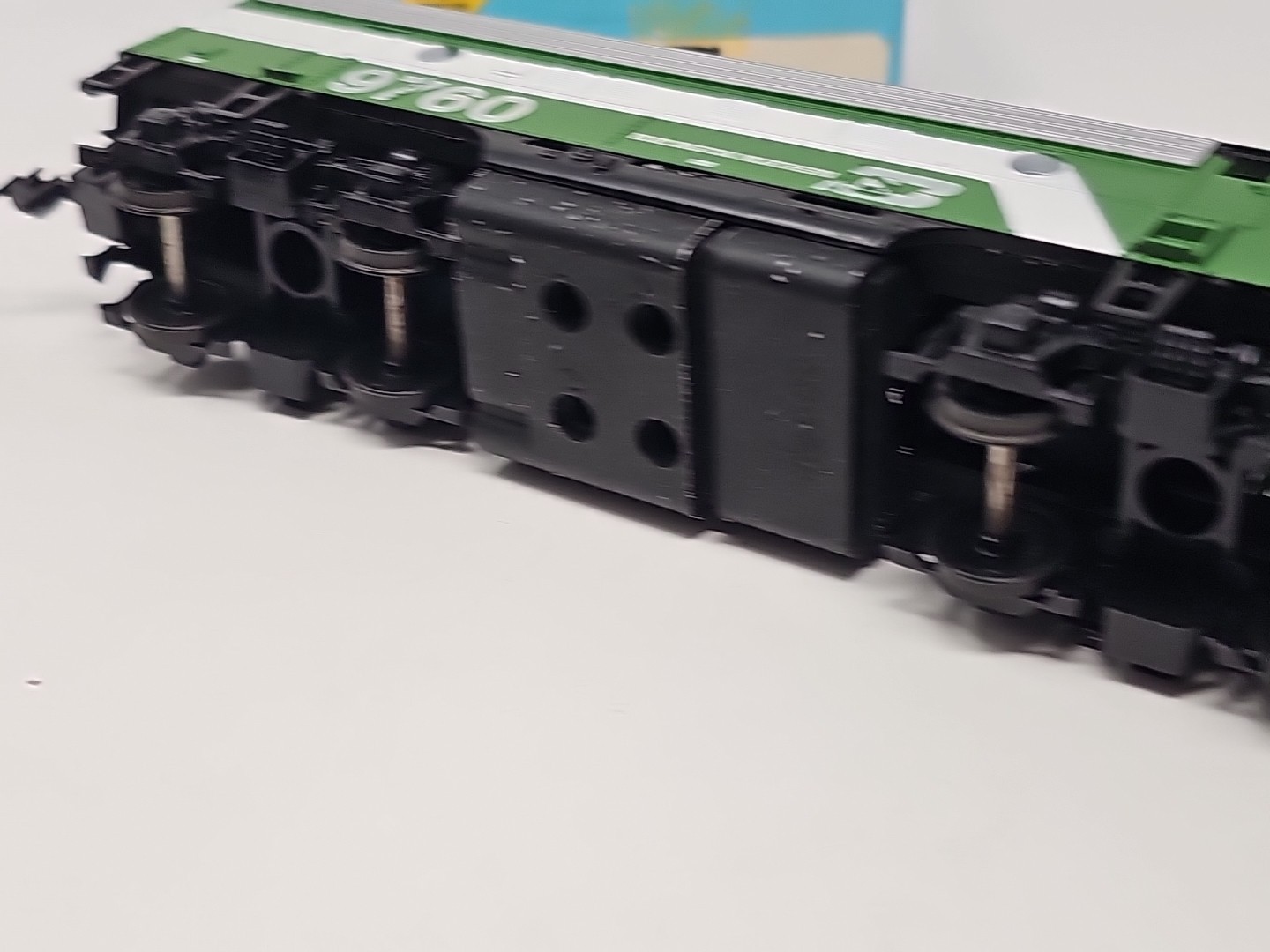 HO Scale Athearn 3011 Burlington Northern 9760 F7A Dummy Diesel Locomotive