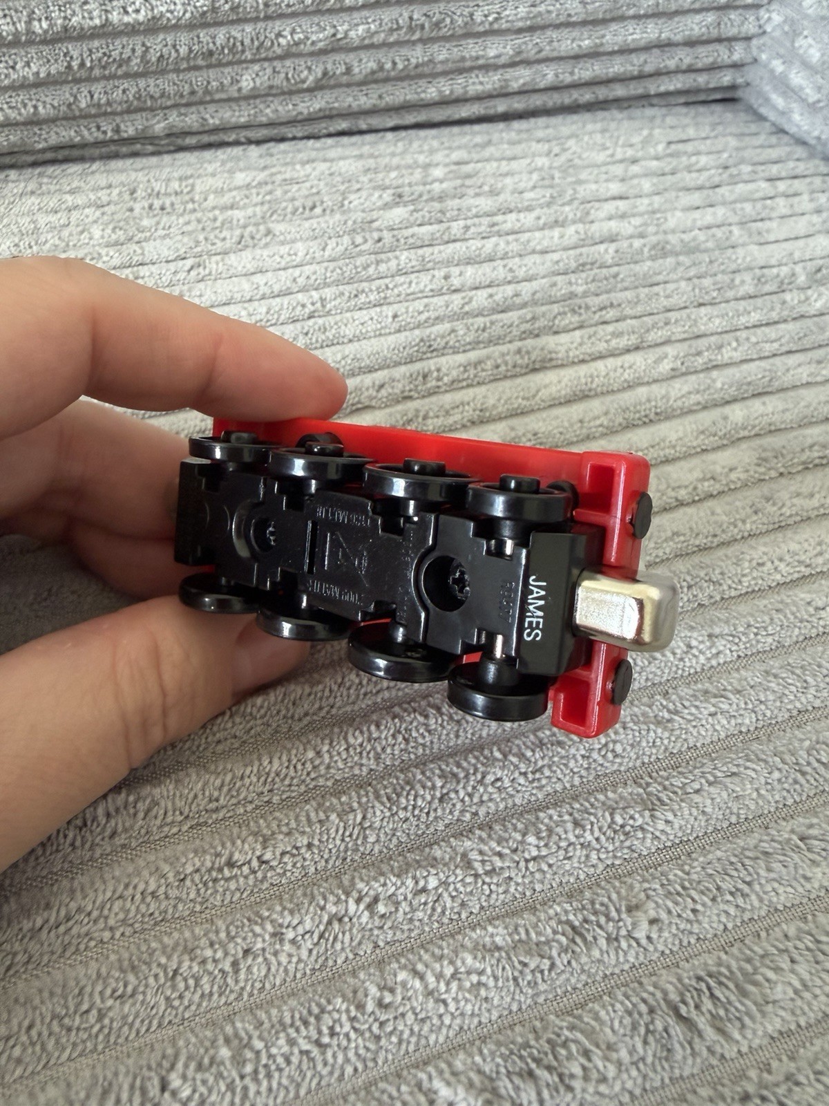 Thomas & Friends James Red Engine Take Along Mattel Tested Works