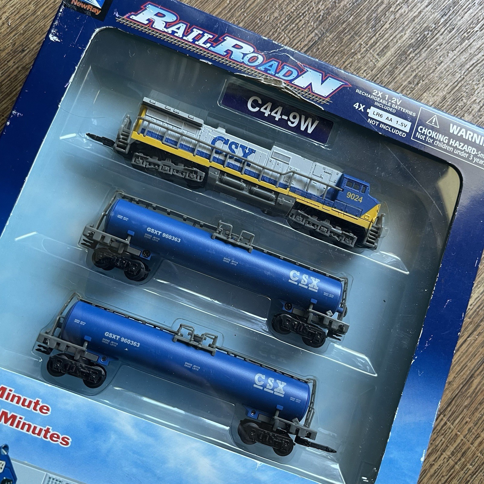 Railroad N Scale Die Cast Model Train Set CSX C44-9W New Ray Toys Open Box
