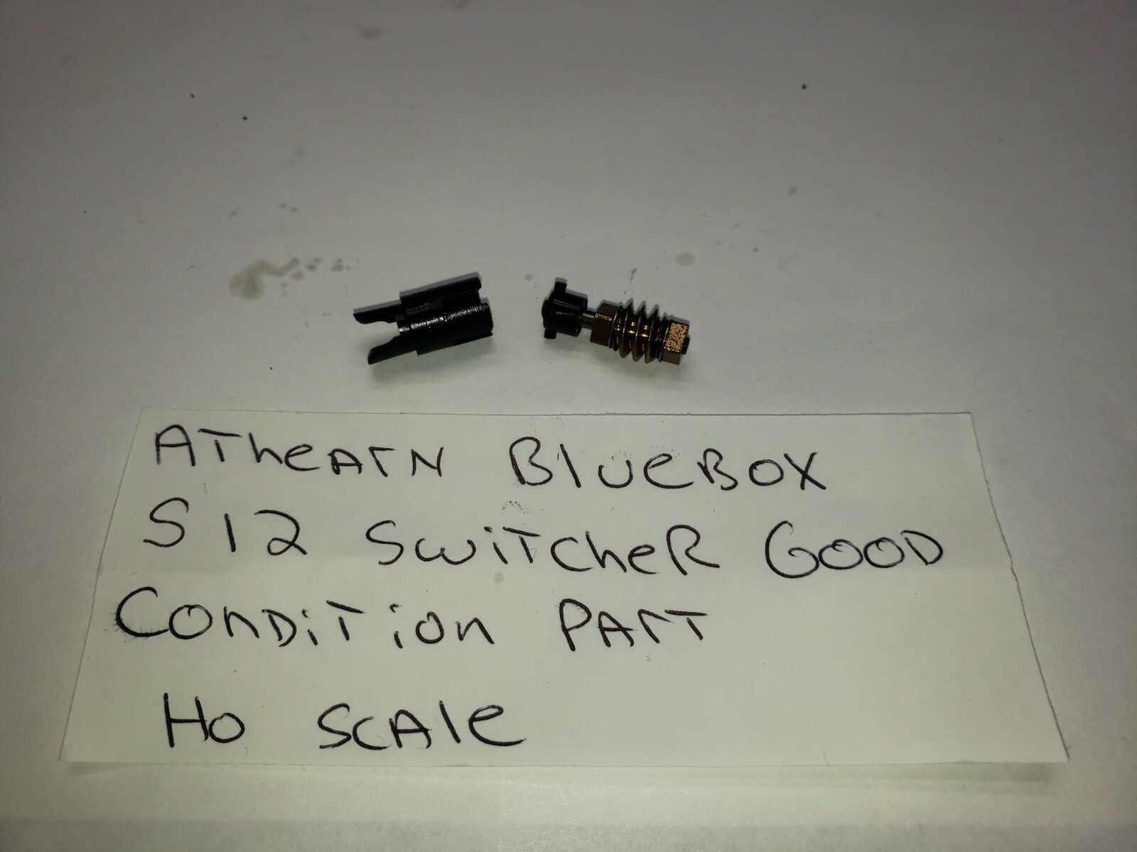 S12 HO WORM GEAR COUPLER ASSEMBLY Athearn S12 Switcher Diesel Locomotive