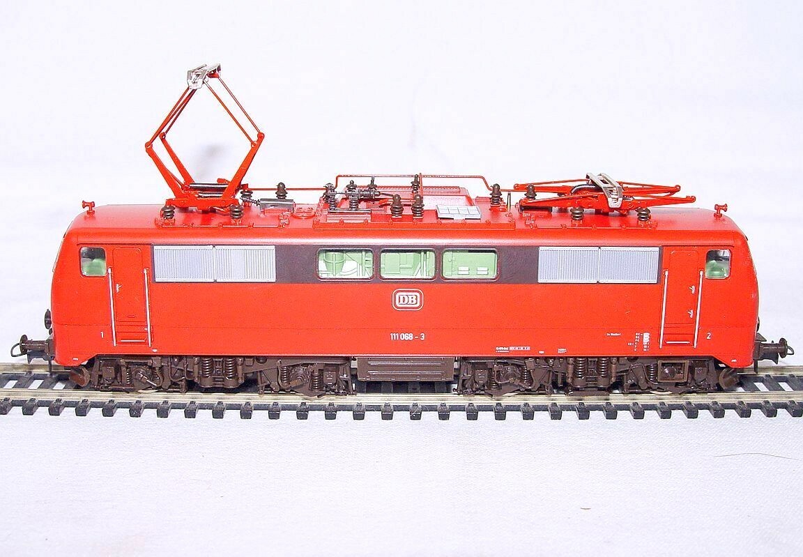Roco DC HO 1:87 Deutsche Bundesbahn BR 111 “ORIENTROT” ELECTRIC LOCOMOTIVE MIB!