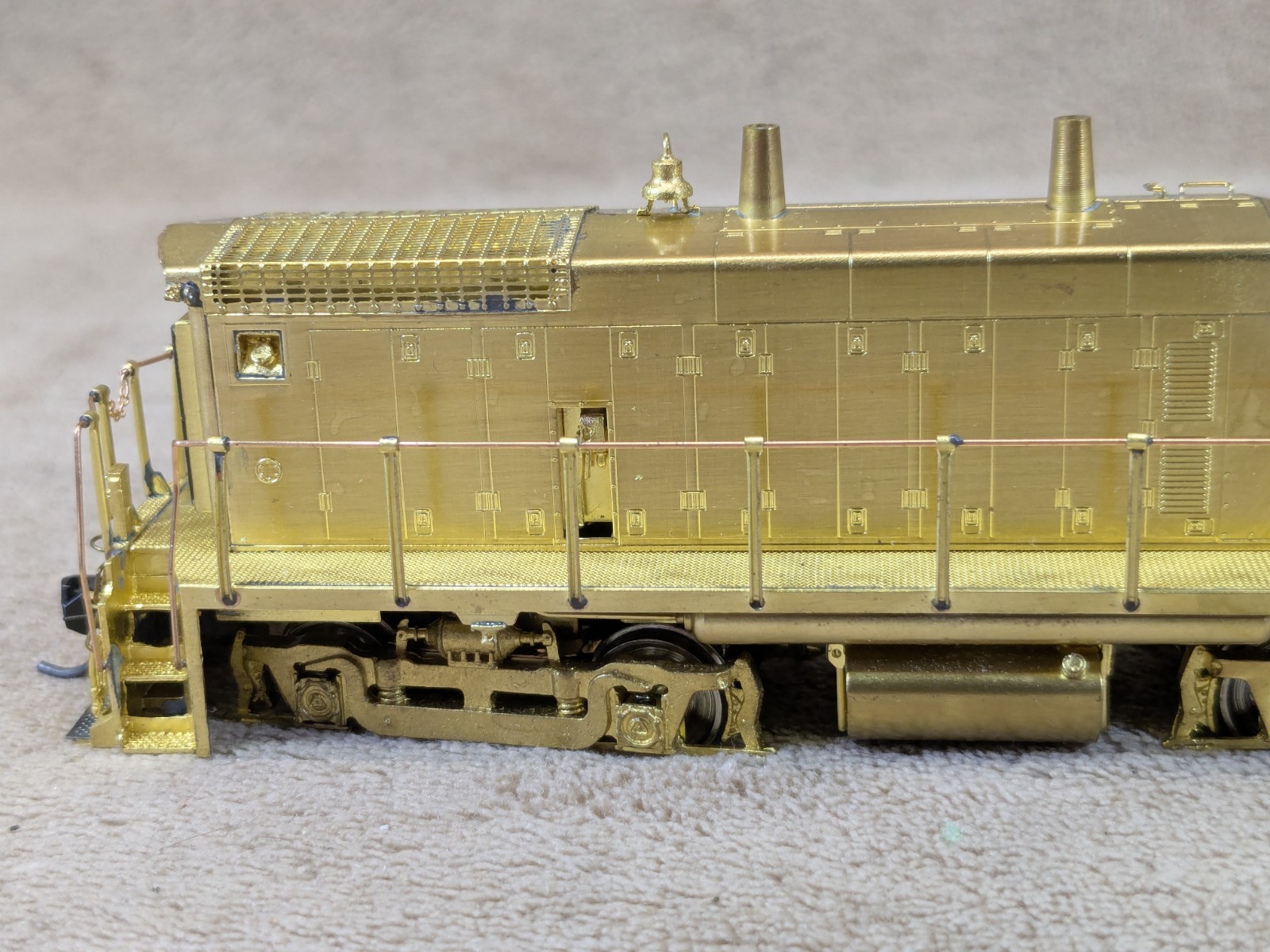 Overland Brass Models OMI-5070 EMD SW-1500 w/ AAR Trucks Full Railing HO Scale