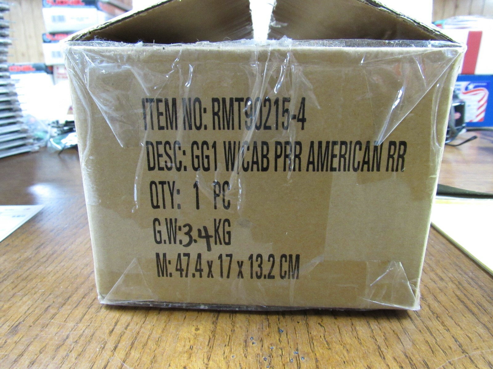 RMT ARISTO GG-1 ELECTRIC LOCOMOTIVE AMERICAN RR 4902 W / HORN SOUND RMT90215-4
