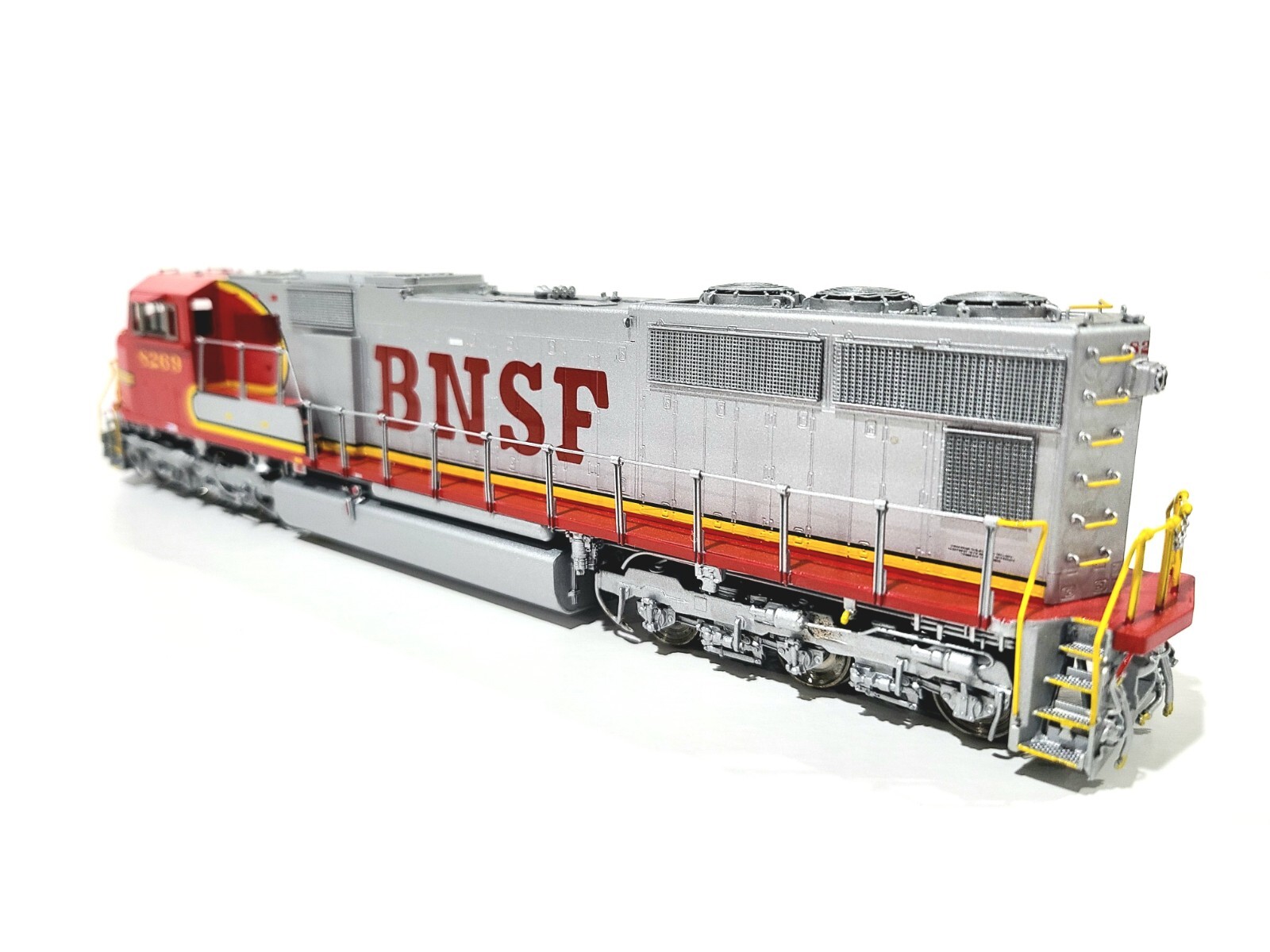 Overland OMI Ajin BNSF EMD SD75M Burlington Northern Santa Fe #6608.1 HO Brass