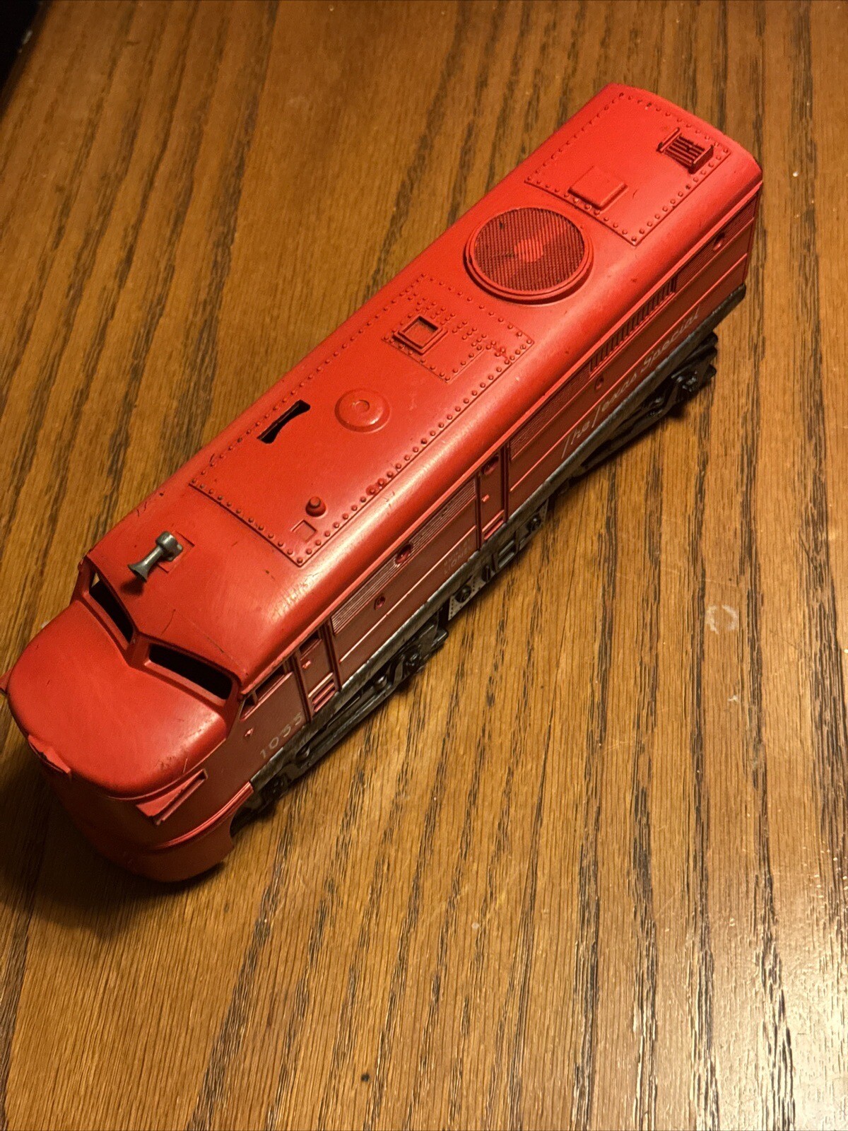 Vintage LIONEL 1055 THE TEXAS SPECIAL Red LOCOMOTIVE Train ….Postwar