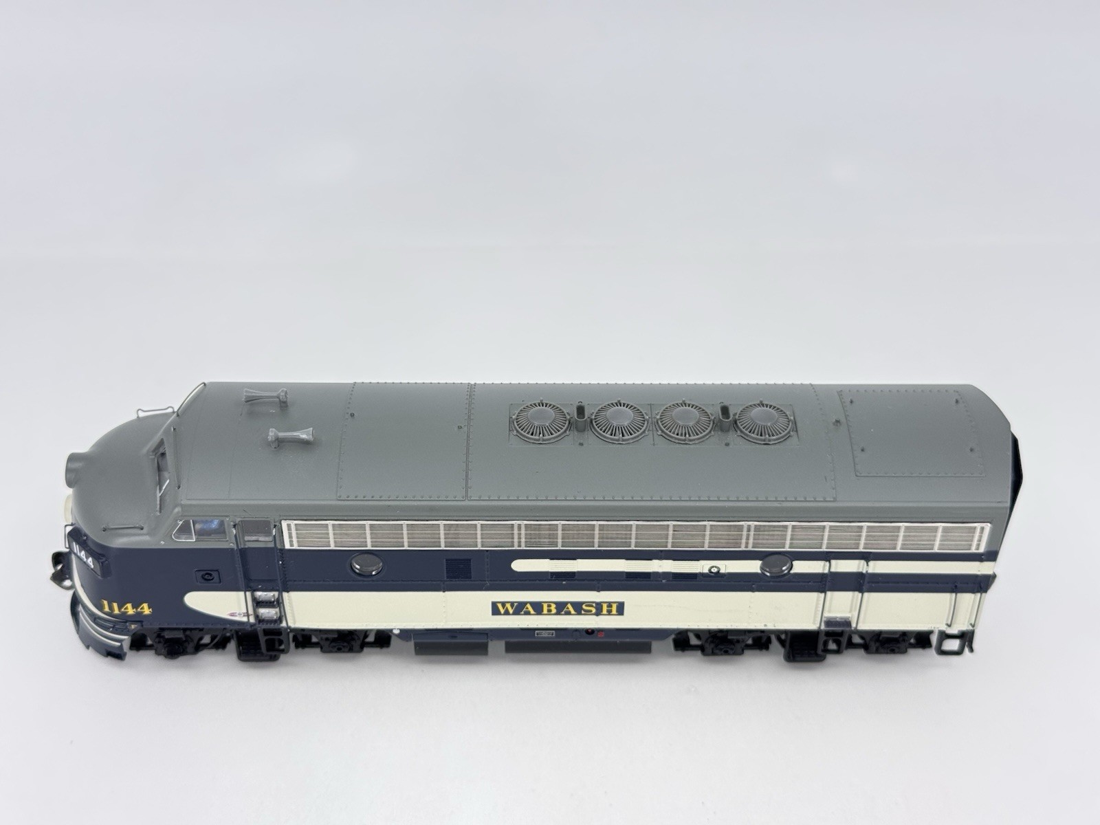 HO Proto 2000 Wabash F7A Powered Diesel Locomotive WAB #1144