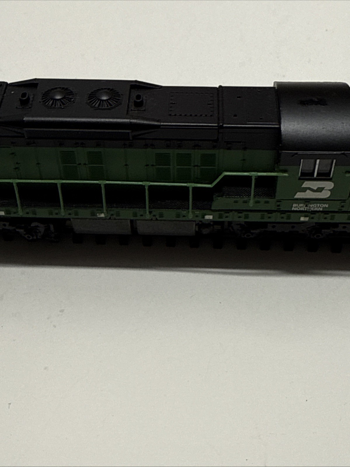 LIFE LIKE N Scale 7740 Burlington Northern BN SD7 #6232 DC Green READ Untested