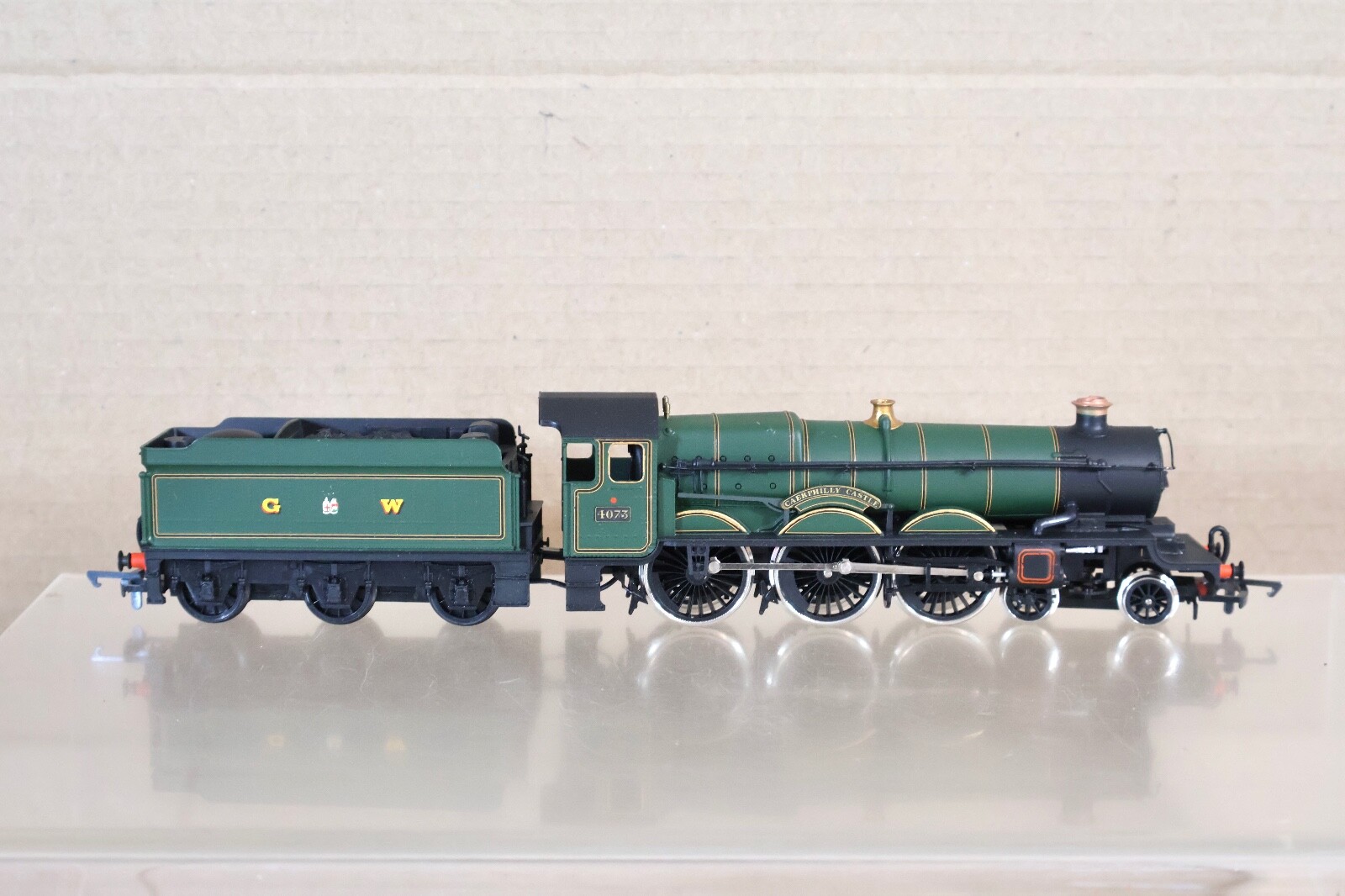 AIRFIX 54124 RE PAINTED GWR 4-6-0 CASTLE CLASS LOCO 4073 CAERPHILLY castle oj