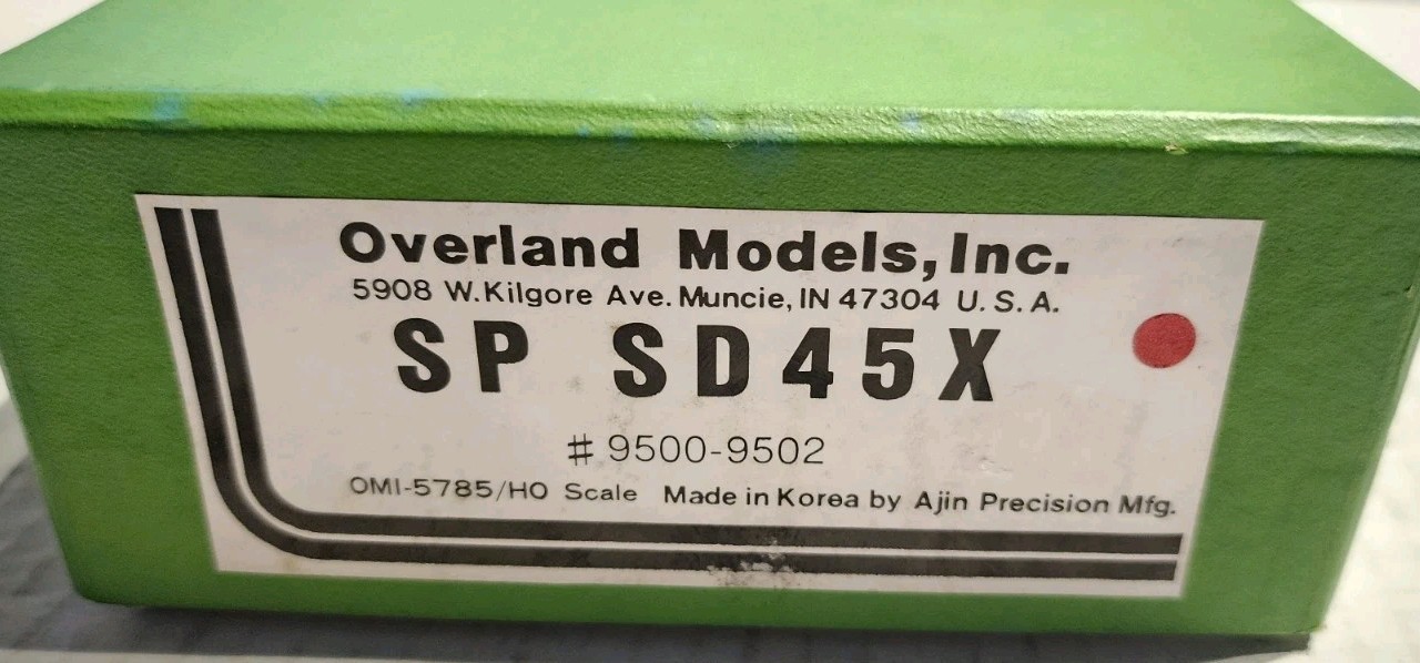 Overland Models HO Scale SP SD 45 X Diesel Locomotive UNDECORATED