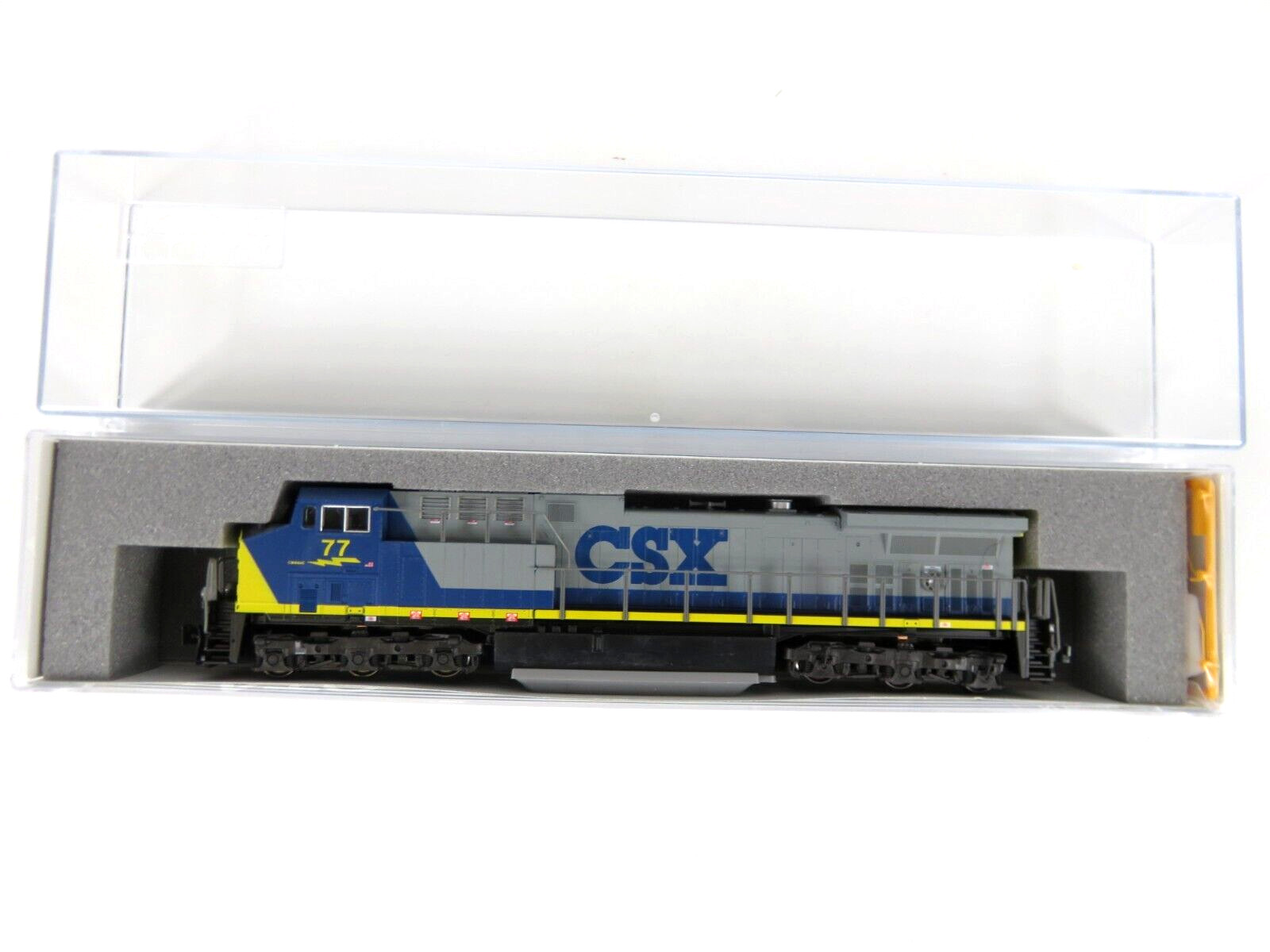 Kato 176-7043 N Scale CSX Transportation GE AC4400CW Diesel Locomotive #77 NIB