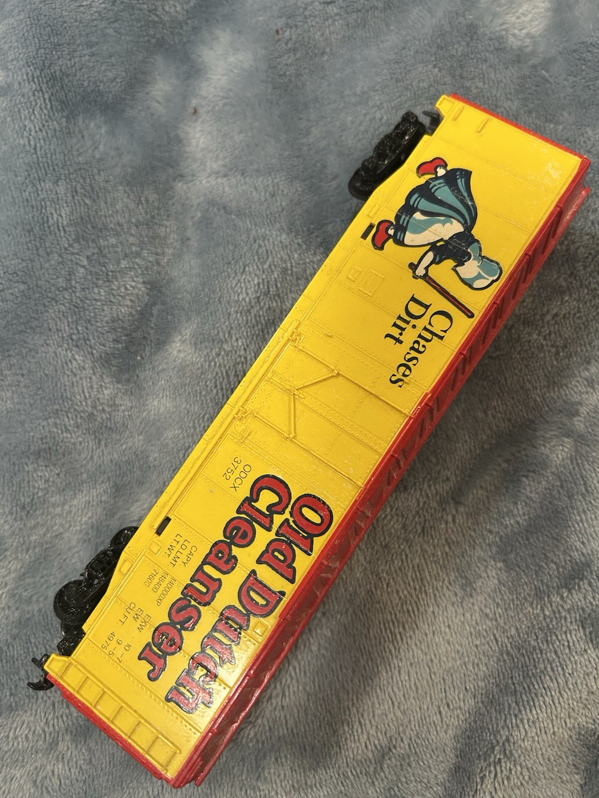 HO 1/87 Old Dutch Cleanser Train Car. As-is