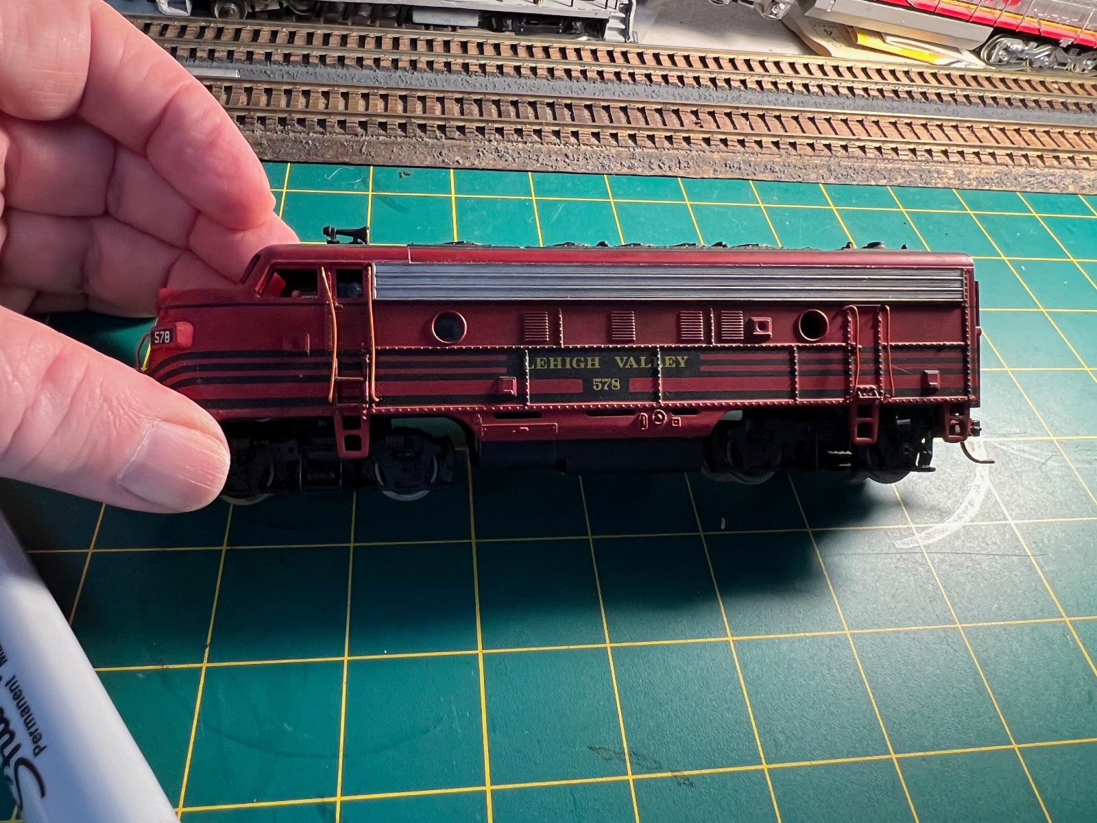 ATHEARN Blue Box HO Gauge Lehigh Valley F7A #578 DC Powered Locomotive