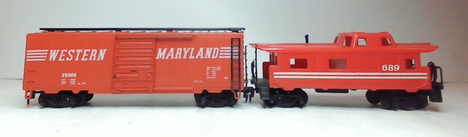 Western Maryland HO 0-6-0 Loco 1203, Tender, Boxcar, 2 Gondolas, Caboose (TG055)