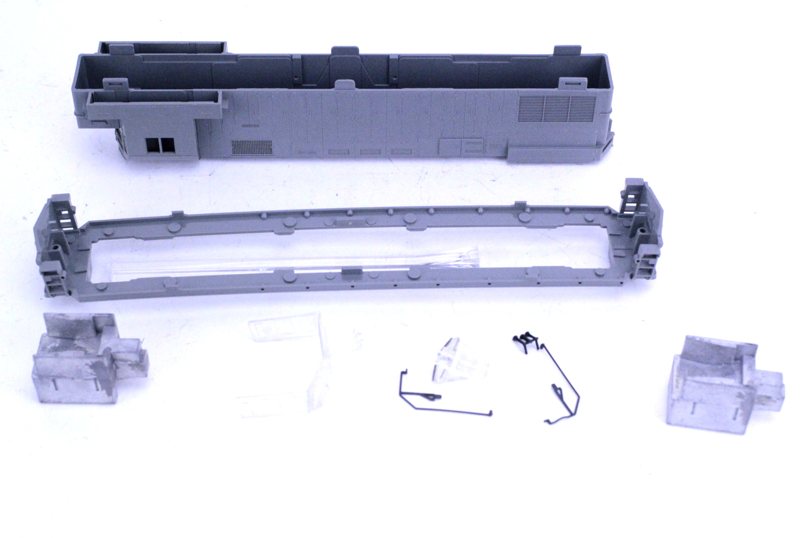 Unknown Brand HO Scale Alco C425 Shell
