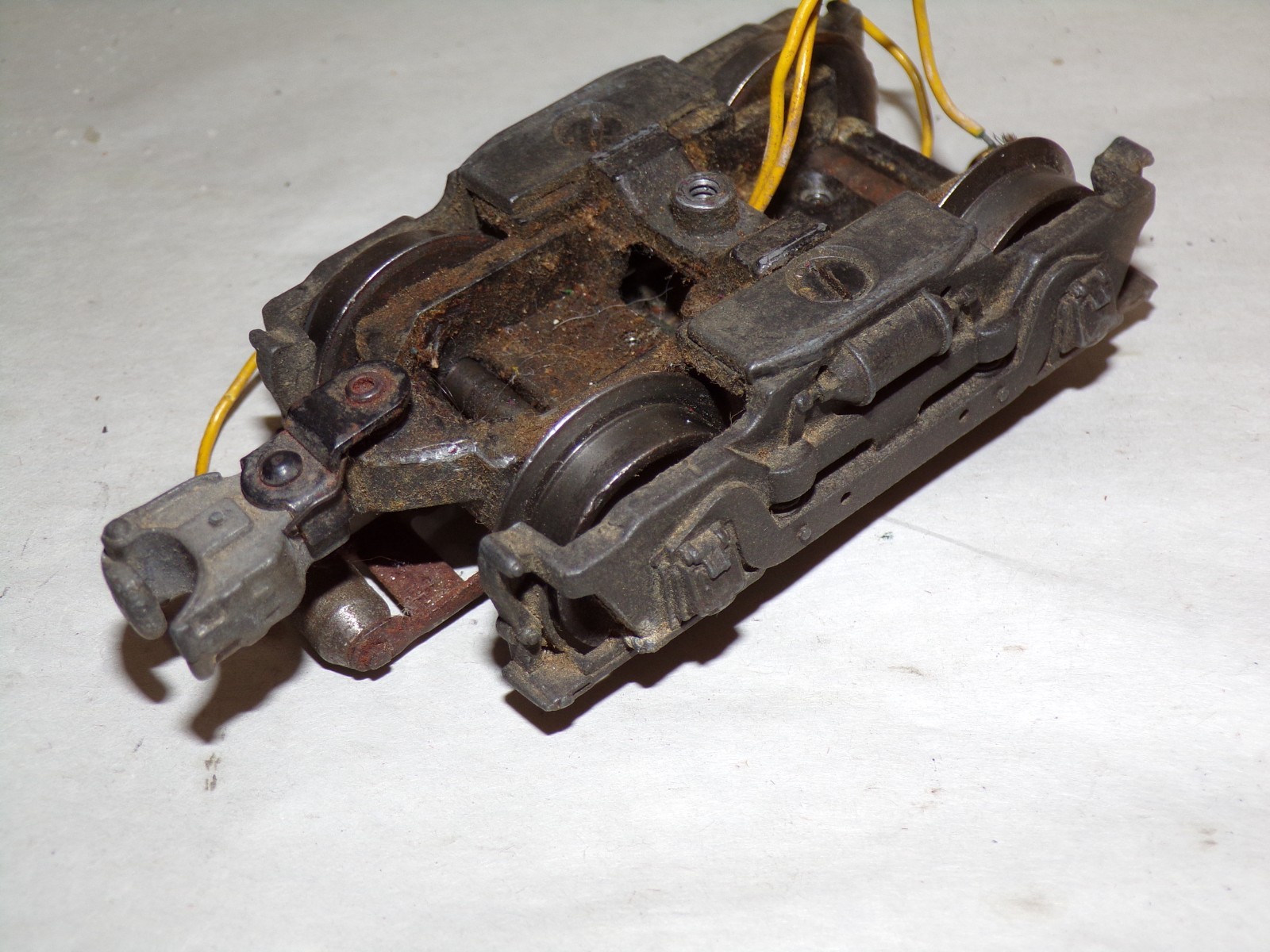 Vintage Original Lionel rear dummy unit truck for alco 2033 & others 1950-53