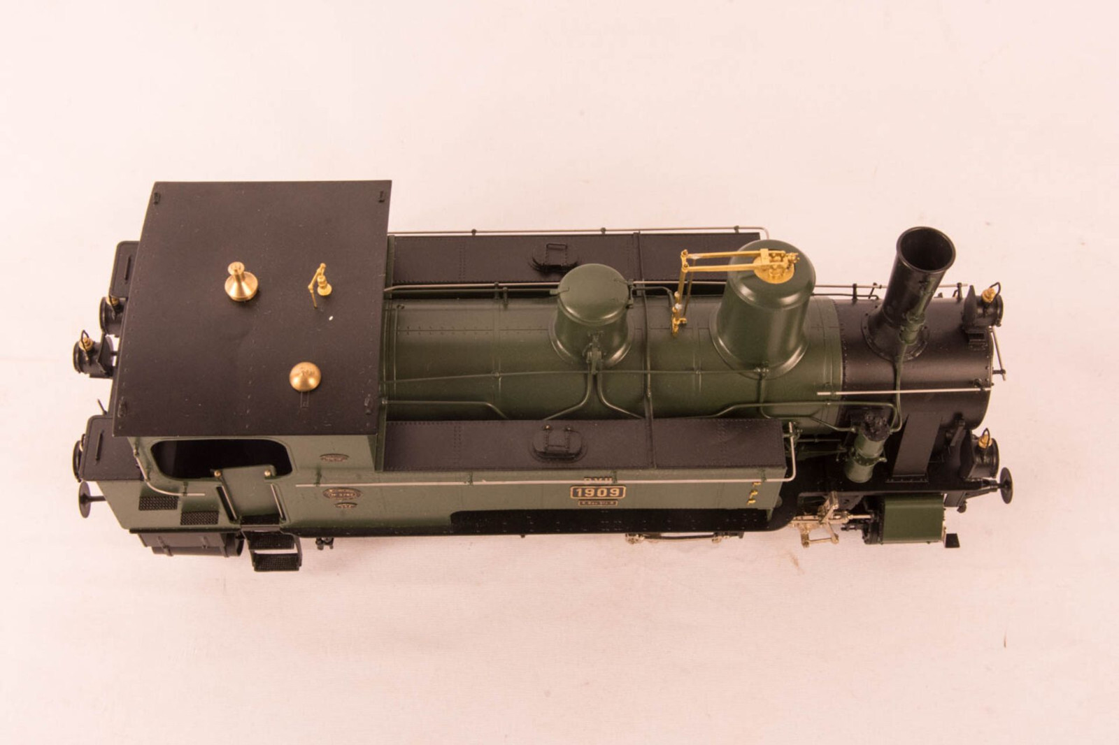Micro Metakit Gauge 0 Steam Locomotive Bay D VIII “1909” Brass Absolute Rarity