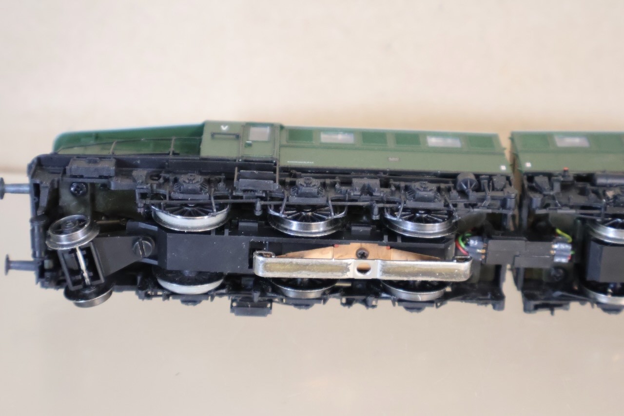 BRAWA 0240 for MARKLIN 3 RAIL DCC READY DR CLASS BR E95 02 E-LOK LOCOMOTIVE om