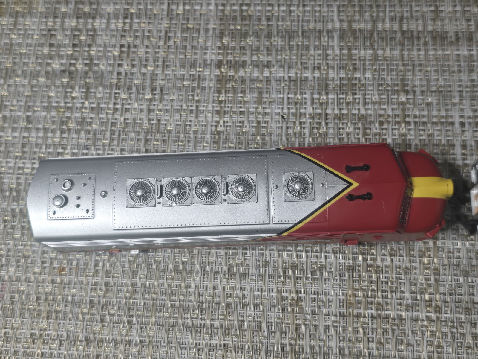 Vintage Santa Fe Warbonnet Train Set 2 Diesel Locomotives +Roco Made in Austria