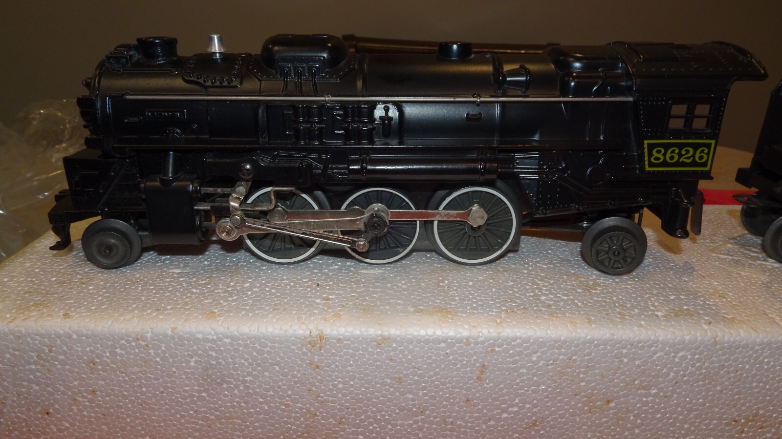 Lionel 6-18638 Norfolk & Western 2-6-4 Steam Loco & Tender Excellent Condition