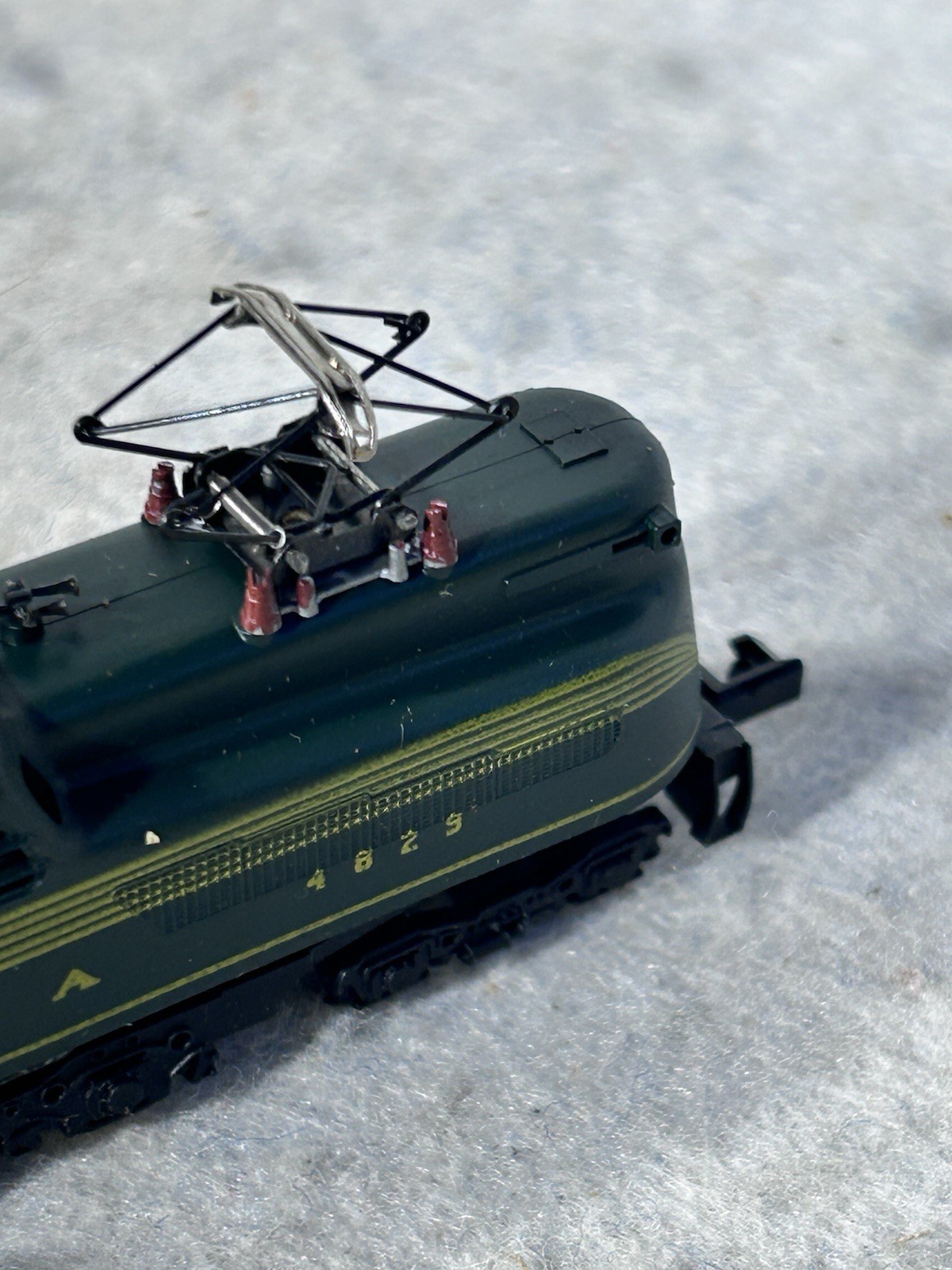 Classic Arnold Pennsylvania RR GG-1 Electric Locomotive N Gauge