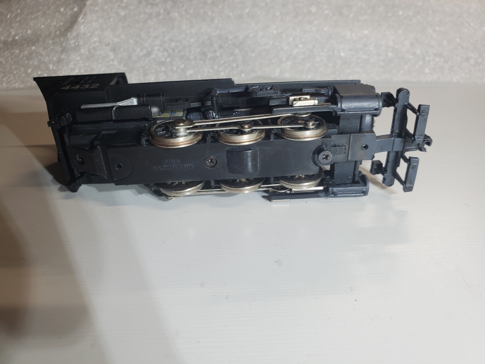 ho Bachmann #4432 0-6-0 Steam Locomotive-w/Light-Refurb-DC-Runs Good (2)