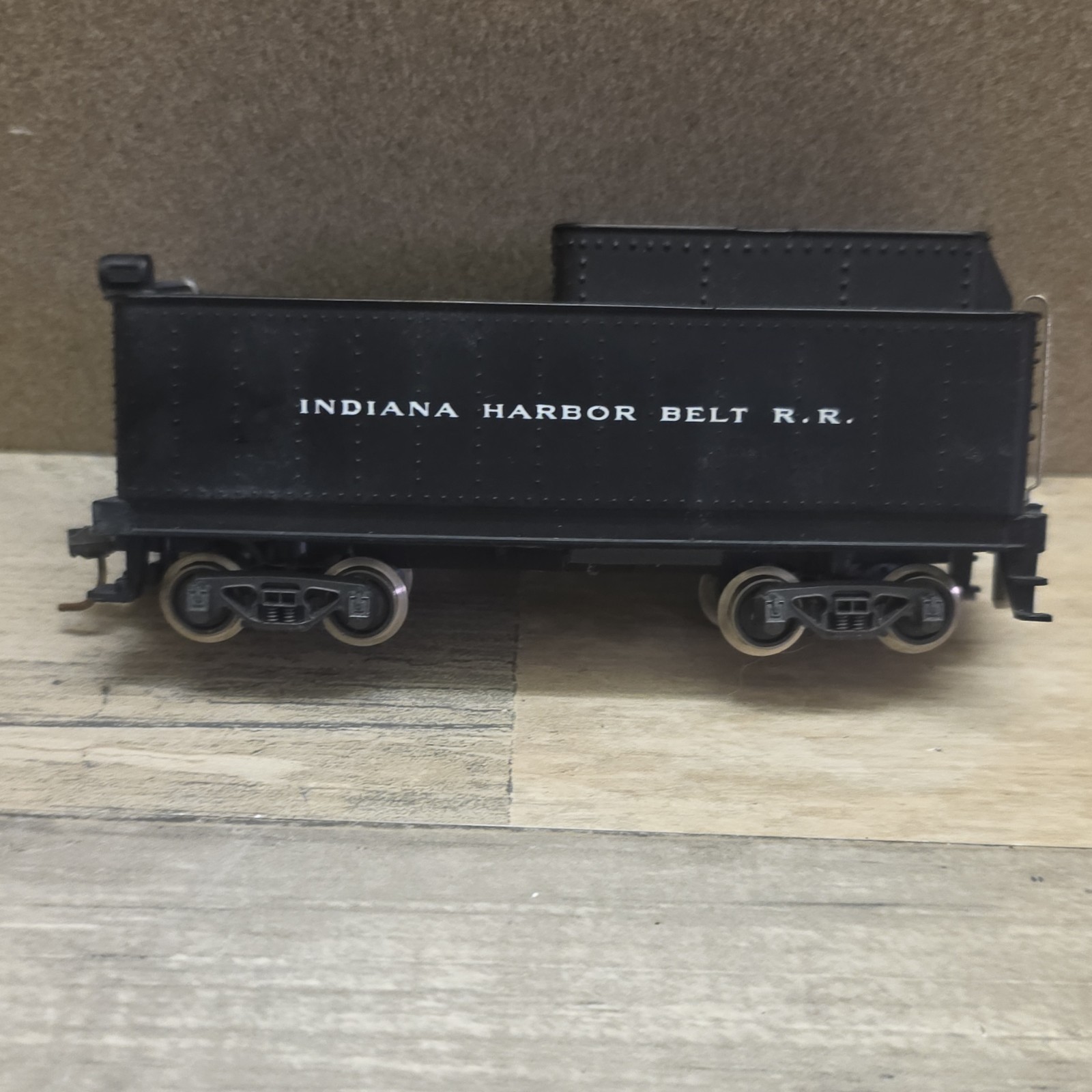 Rivarossi Indiana Harbor Belt R.R. HO Tender Black Plastic Coal Load Model 1:87