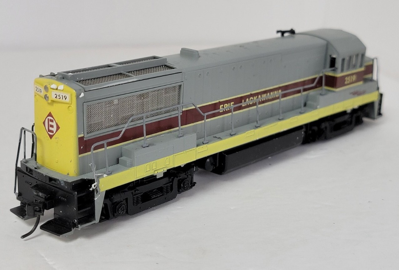 Stewart Hobbie HO GE U25B Phase IV Pwd Diesel Erie Lackawanna #2519