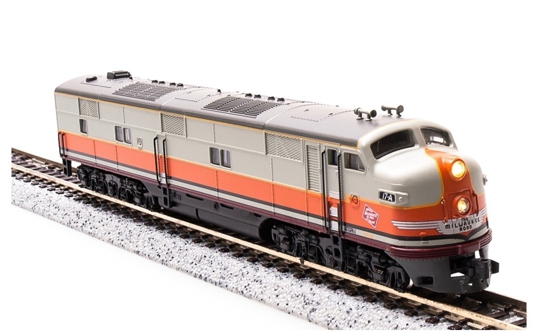 Broadway Limited N Scale EMD E7A Diesel Engine Milwaukee #17A Paragon 2