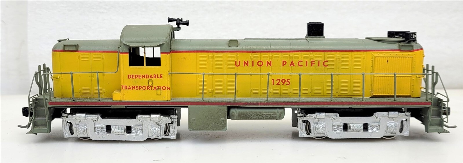 ALCO Models HO #D-132 Union Pacific RS-2 Brass Diesel Locomotive Engine ~ T94