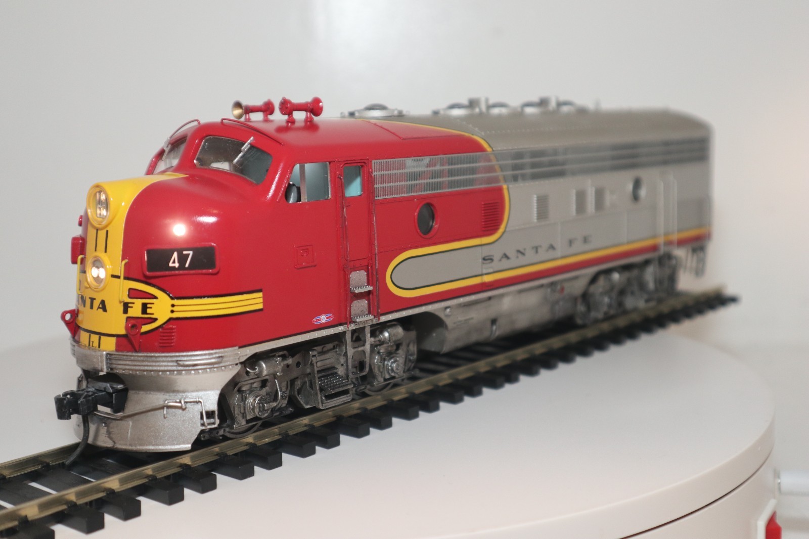 3rd Rail, 2-Rail O, #47, Santa Fe, F-7 POWERED A, QSI/DCC, Run #1, C-7 EX/OB