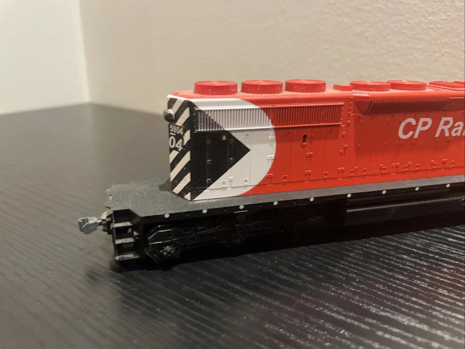 DCC READY KATO SD40-2 CANADIAN PACIFIC CP RAIL ENGINE LOCOMOTIVE HO SCALE NEW