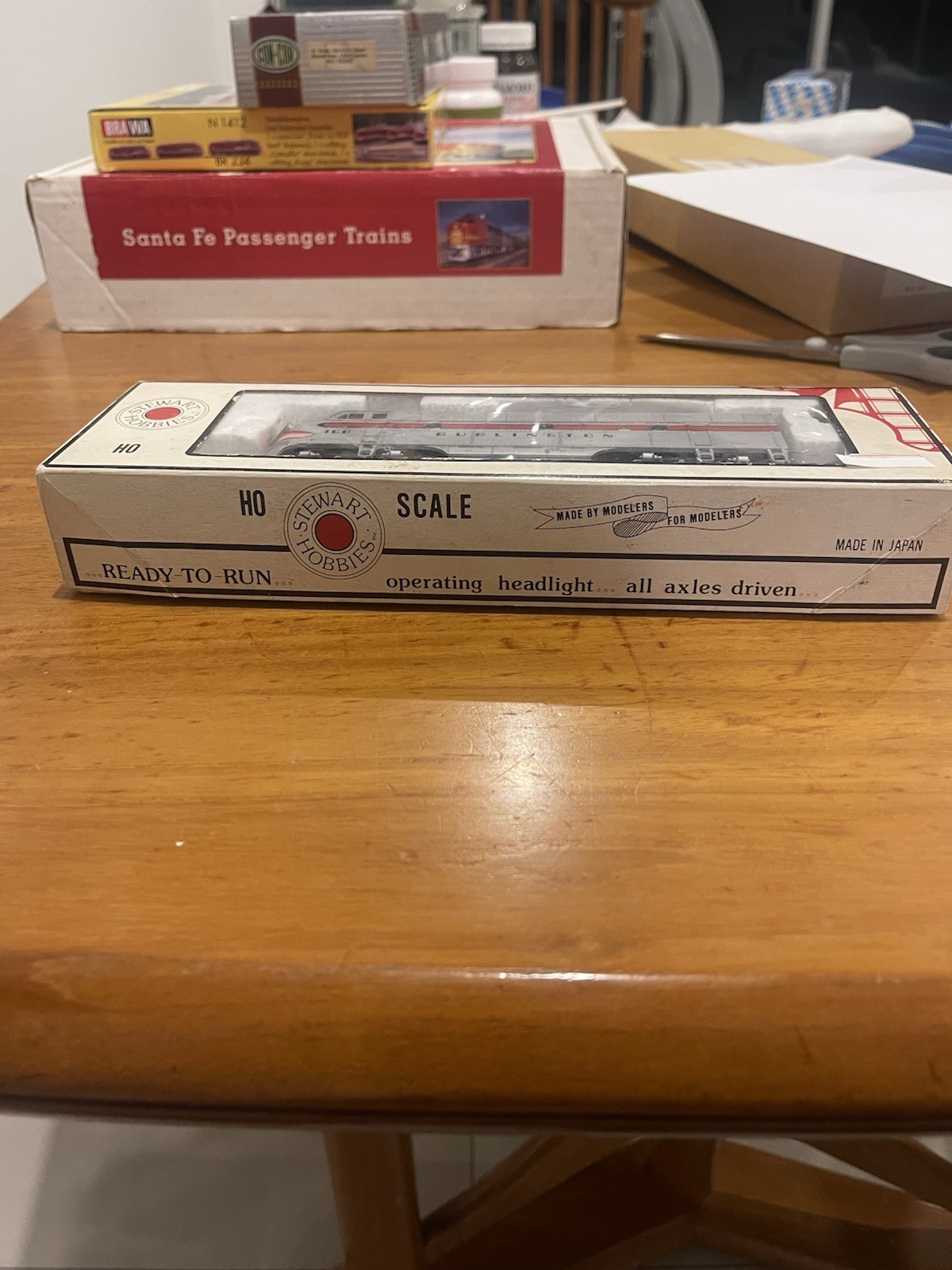Stewart Hobbies HO Scale Burlington CB&Q Locomotive A-B Set-Vintage