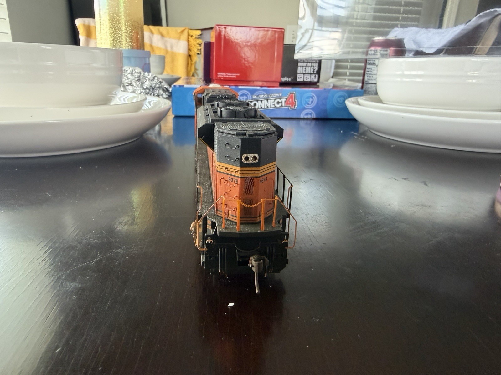 Athearn Ho Scale BNSF SD70ACe 9376 Diesel Locomotive LokSelect Installed