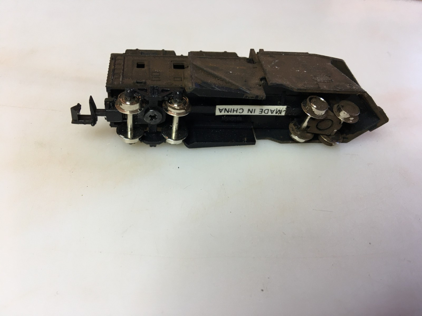 Weathered Non-Powered Dummy Snow Plow N Scale Trains