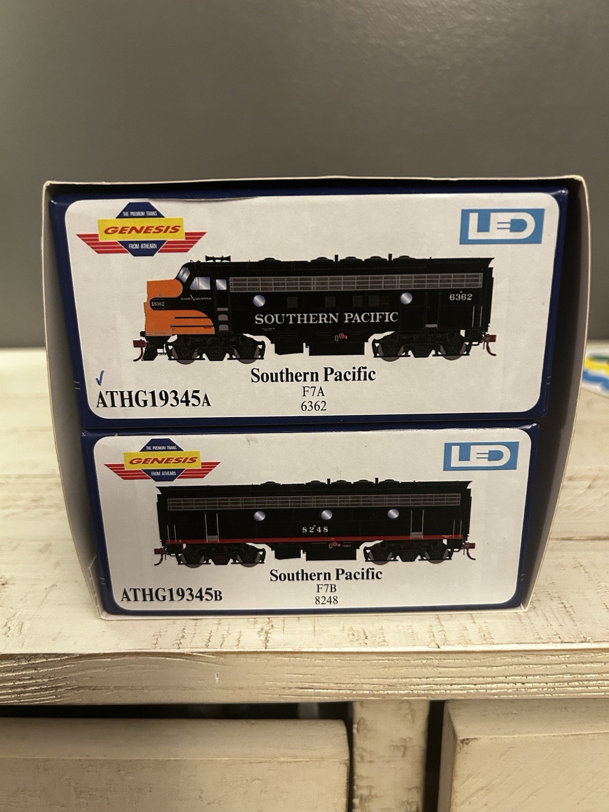 Athearn Genesis HO Scale F7A/F7B Set Southern Pacific SP ATHG19345