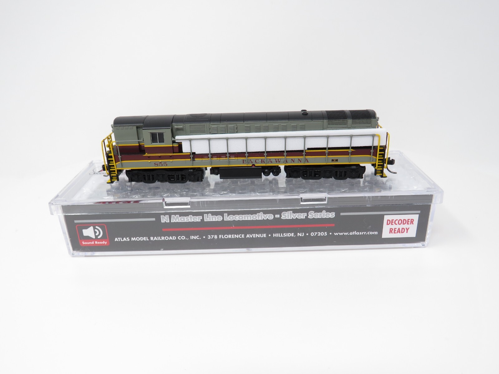 Atlas N 40005385 Lackawanna FM Train Master H24-66 Diesel Locomotive Freight
