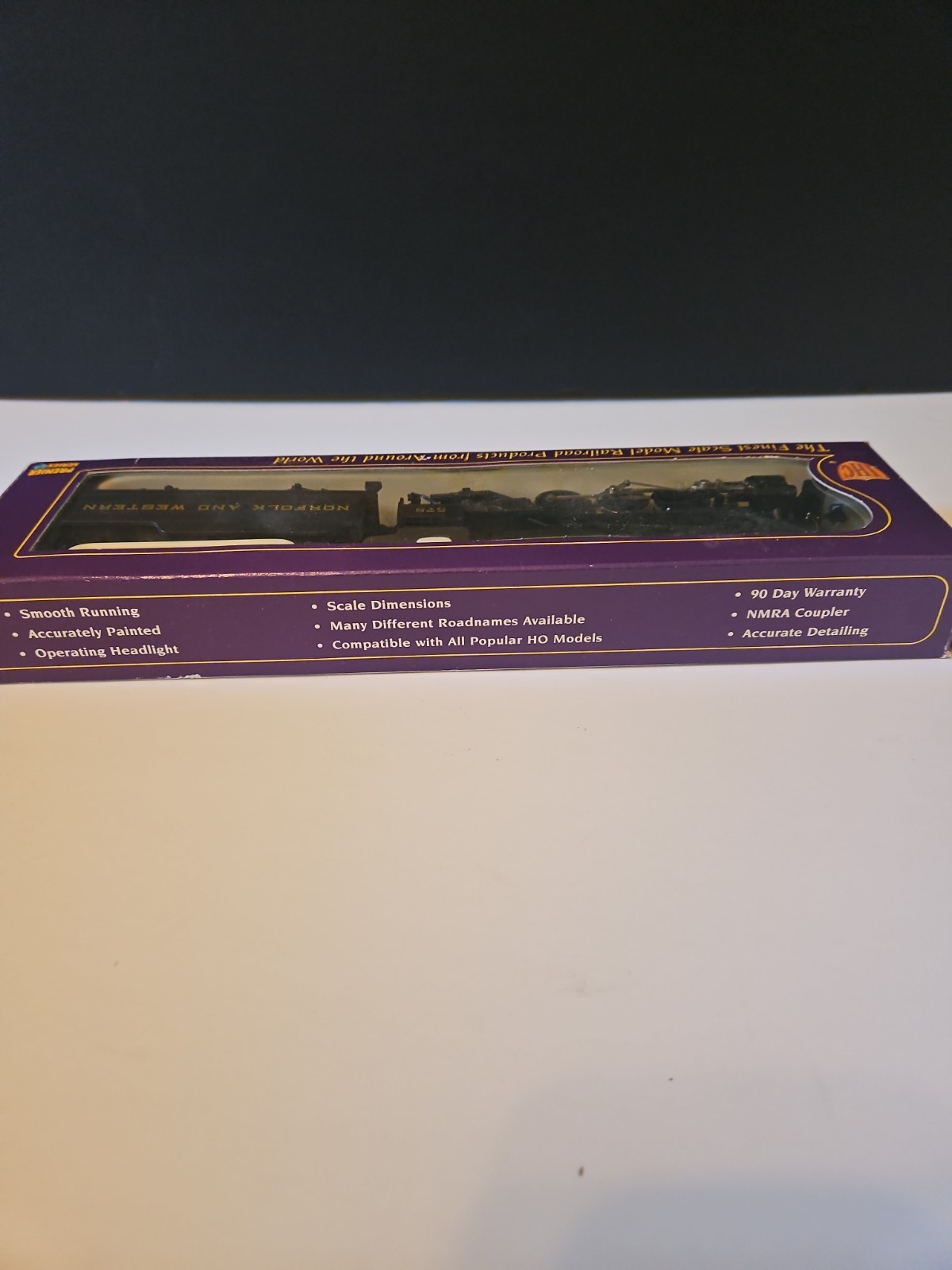 IHC Pacific Premier Series 4-6-2 Train 578 Norfolk & Western #M9889
