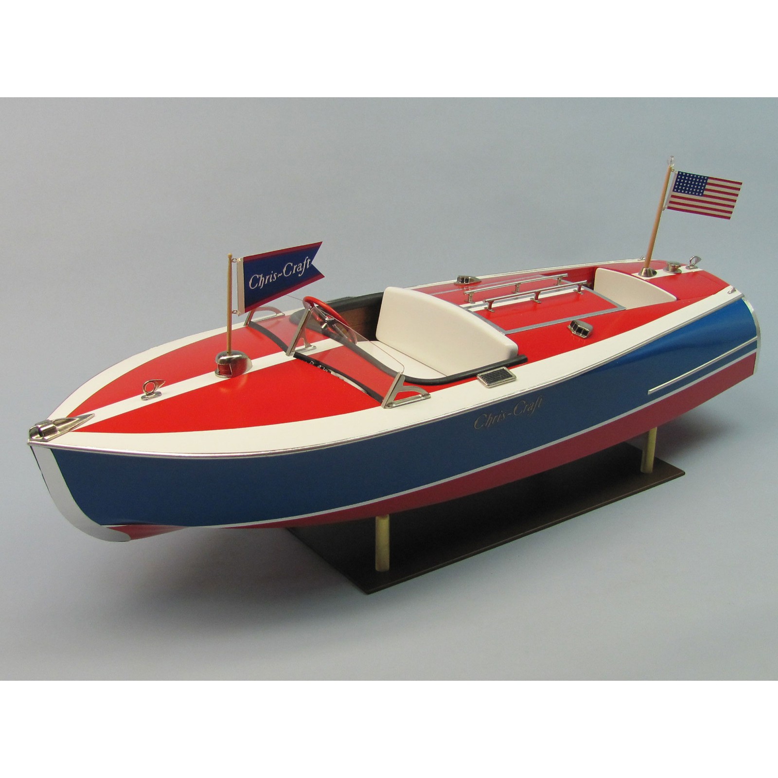 Dumas Products Inc. 24 16′ Chris-Craft Painted Racer Boat Kit DUM1263 Wooden