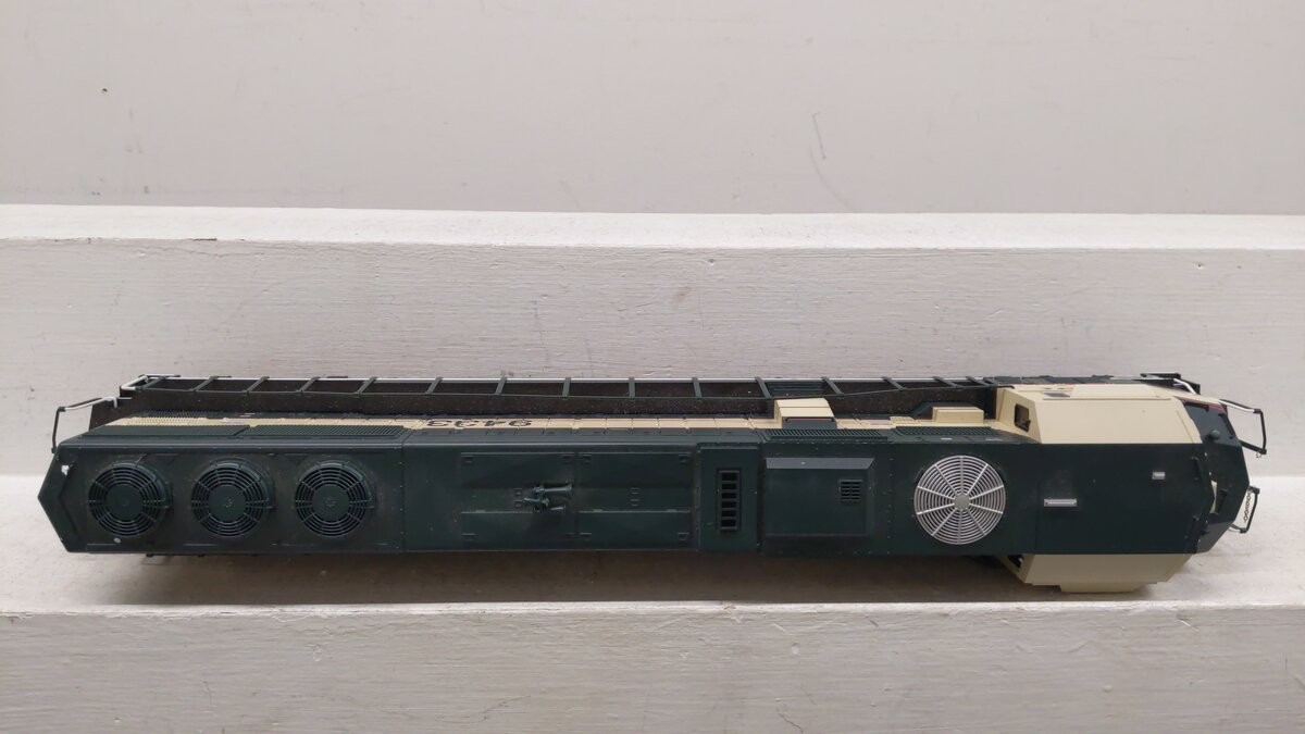 Lionel 6-28223 BNSF SD-70 Diesel Locomotive #9433/Box