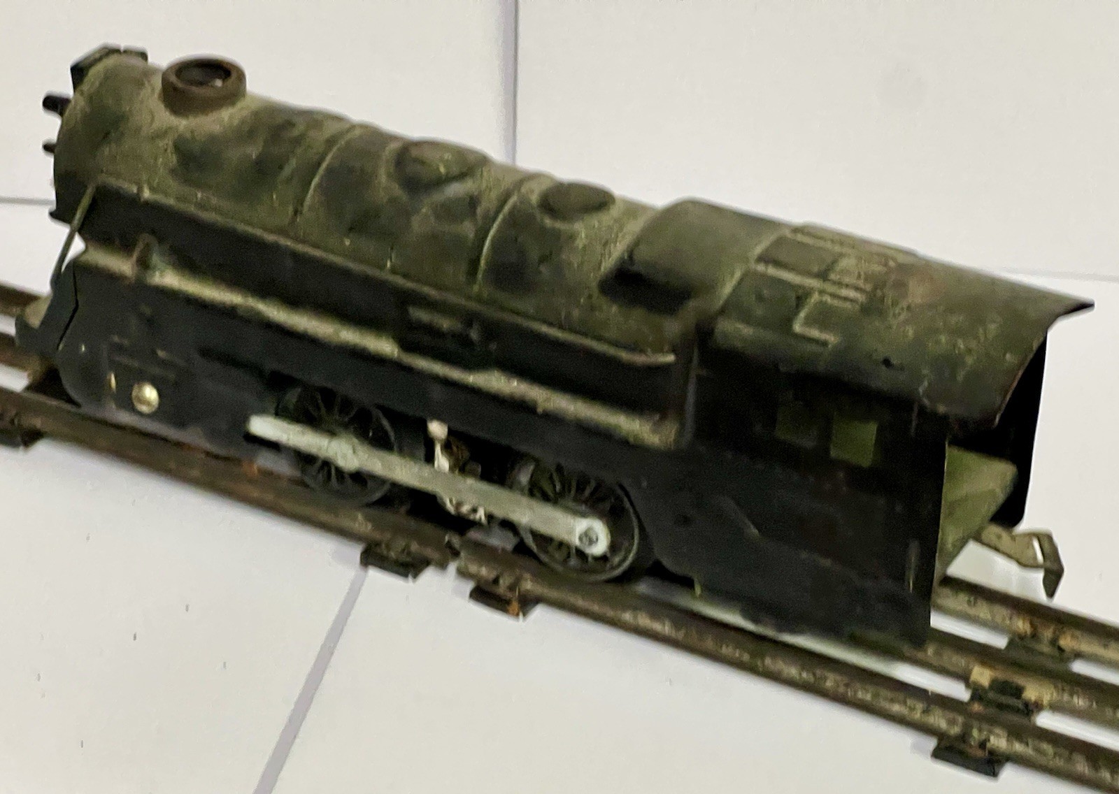 Vintage Metal Steam Locomotive Engine w/ Lionel Whistle Coal Tender Train Pair