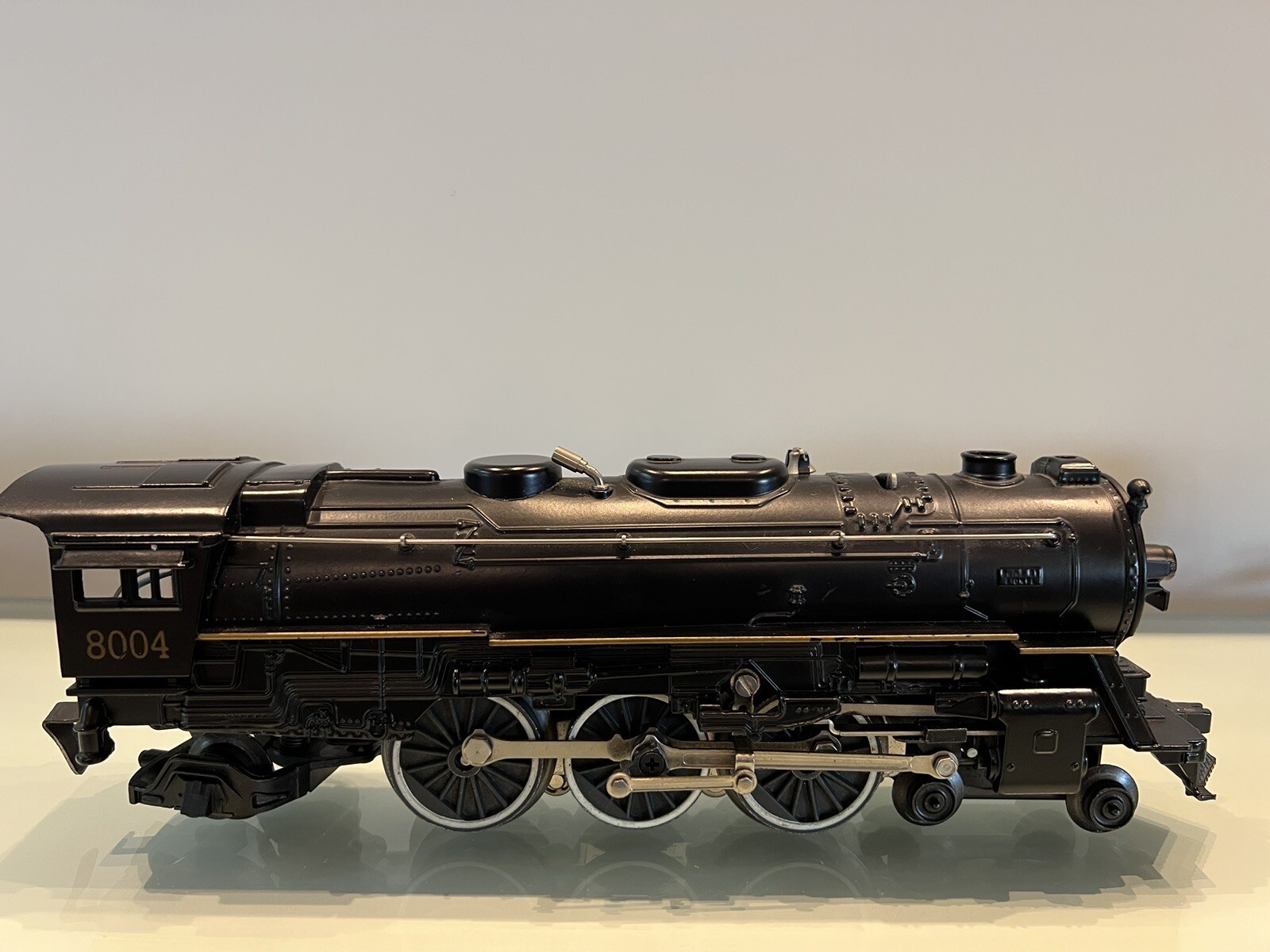 Lionel 6-18004 Reading 4-6-2 Steam Locomotive & Tender #8004