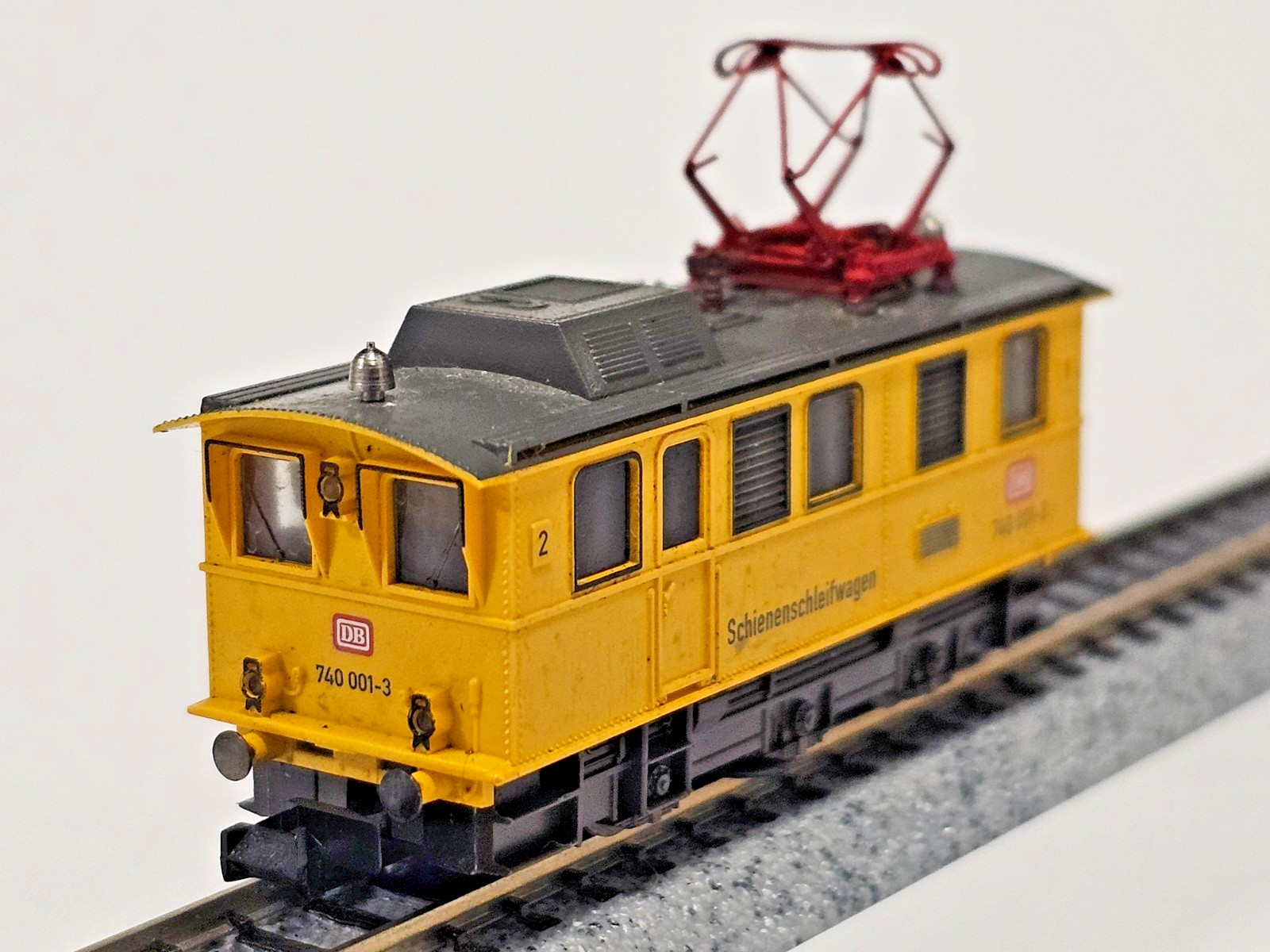 N SCALE FLEISCHMANN PICCOLO 7968 SCHIENENSCHLEIFWAGEN BR 740 001-0 DB RAIL GRIN