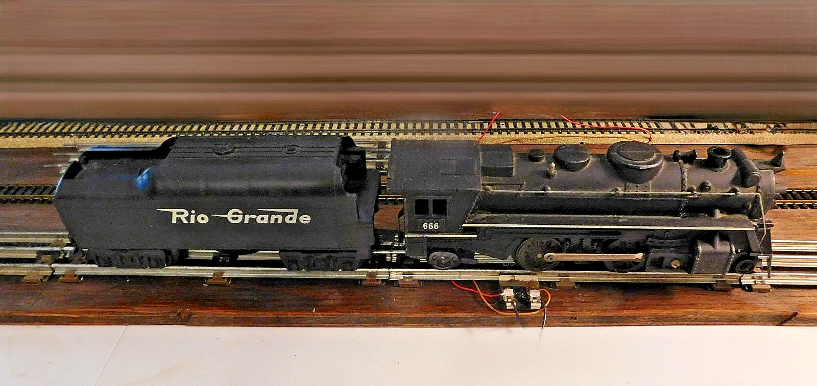 MARX AC 2-4-2 Smoker Loco ~ RIO GRANE ~ Double-Reduction Oil-Tender Rd# 666 – O