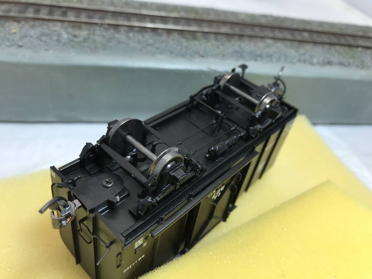 Model Train Adachi TEM300 Kit Base Underfloor Detail Up 1/80 16.5mm Finished