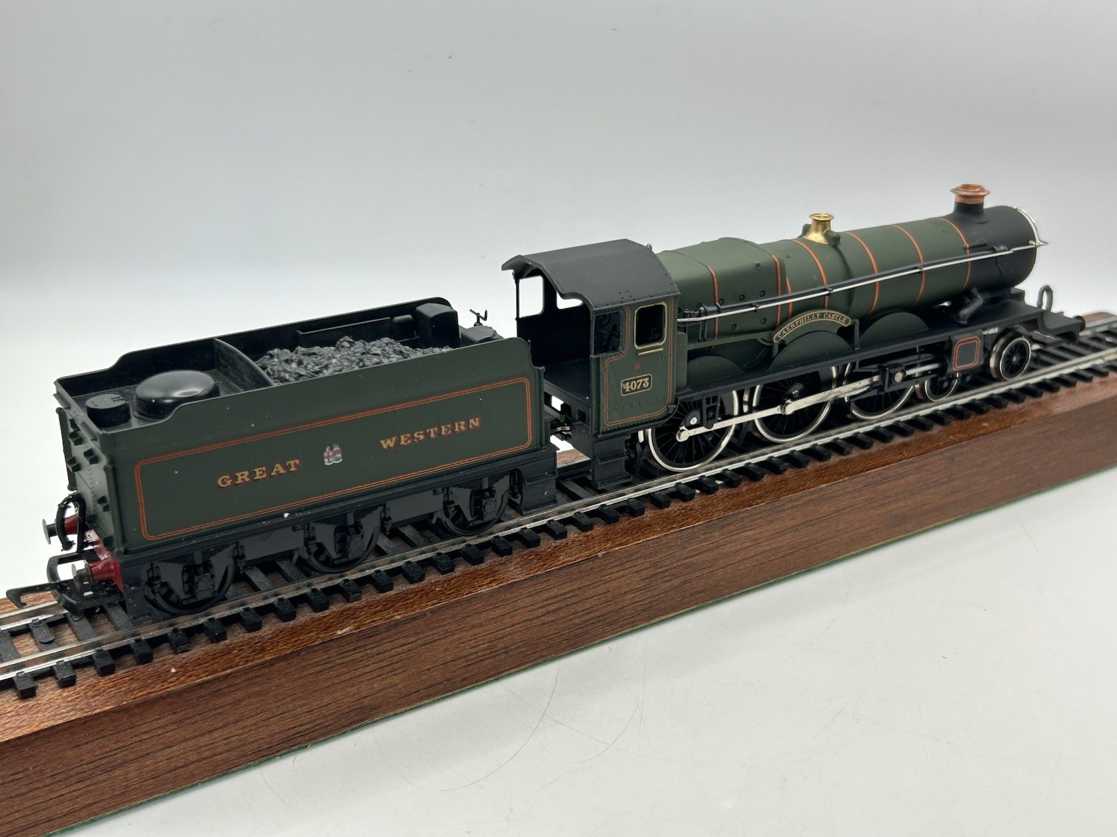 OO Airfix 54124-2 GWR 4-6-0 Castle Class ‘Caerphilly Castle’ – (AS IS)